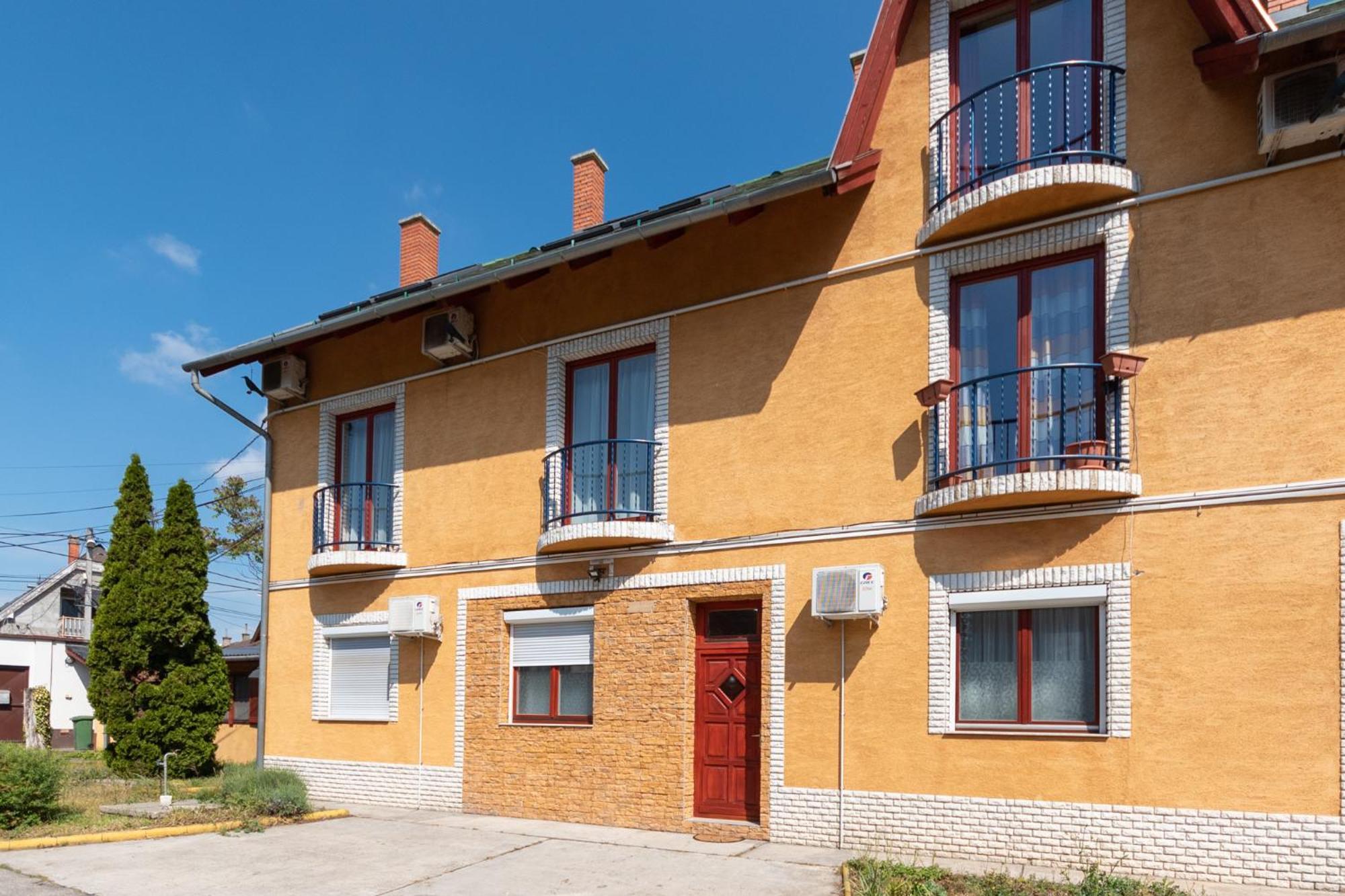 R Apartments Budapeszt Zewnętrze zdjęcie